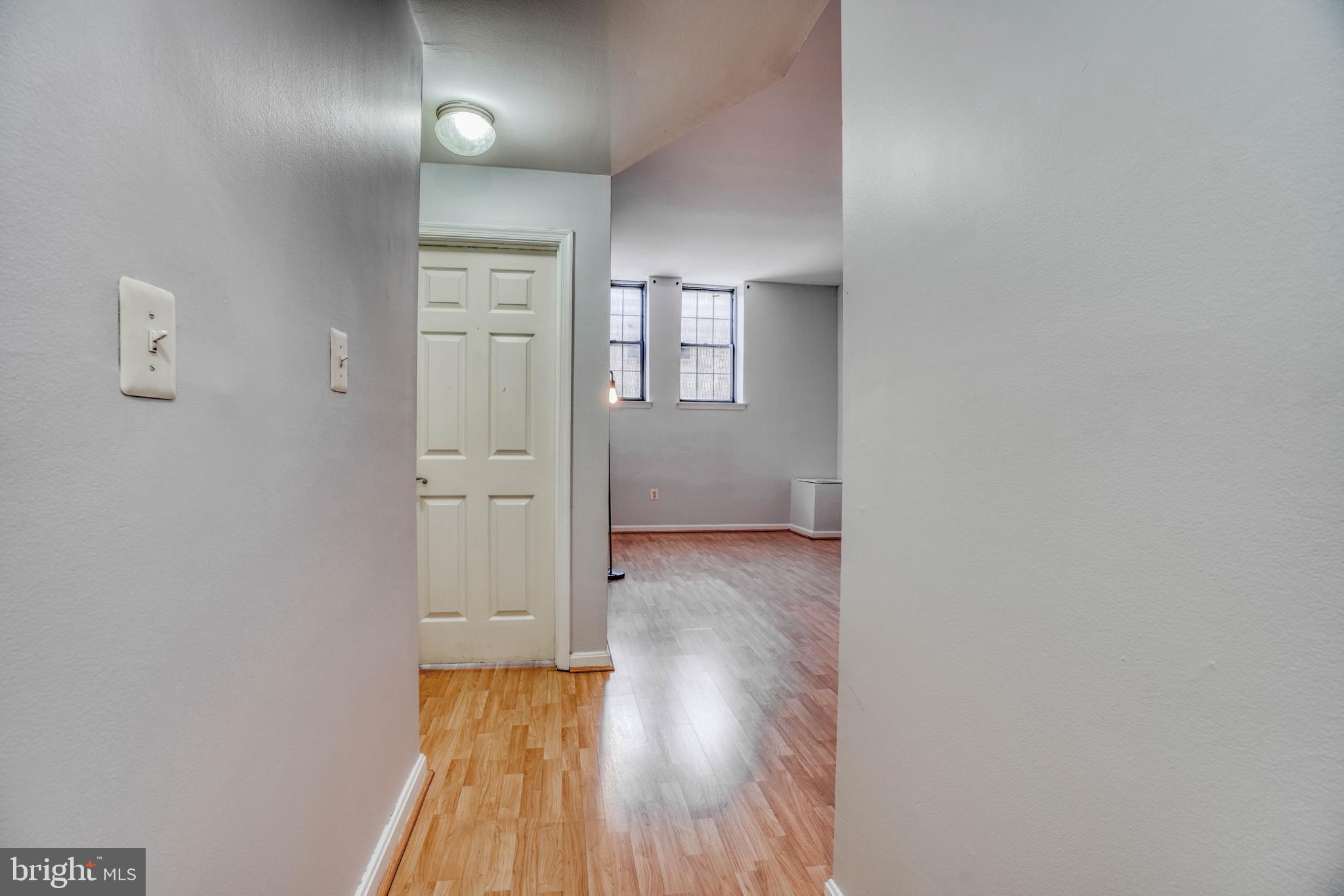1011 Hunter Street, Unit G1 Baltimore, MD 21202 - Photo 5 of 17 Welcome Home