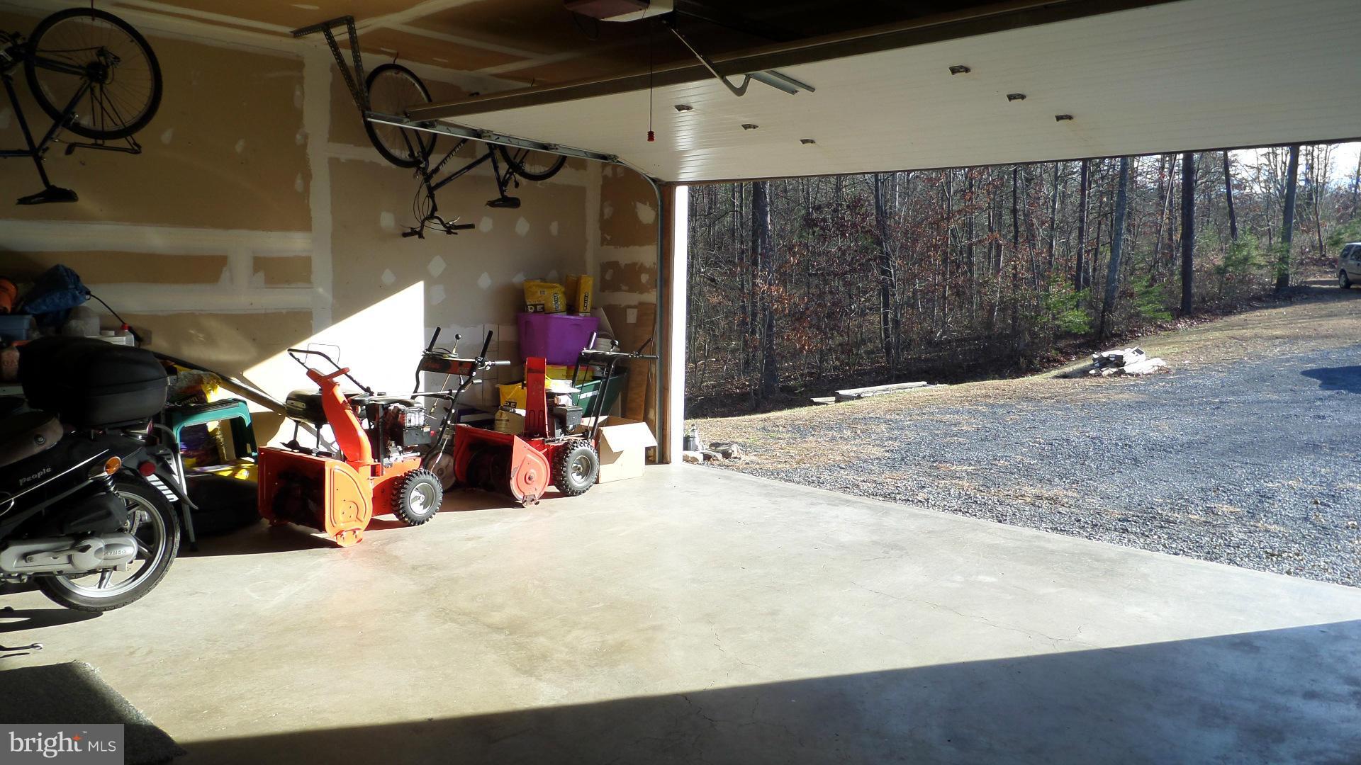 2920 Buck Hill Road Gerrardstown, WV 25420 - Photo 23 of 26 Garage