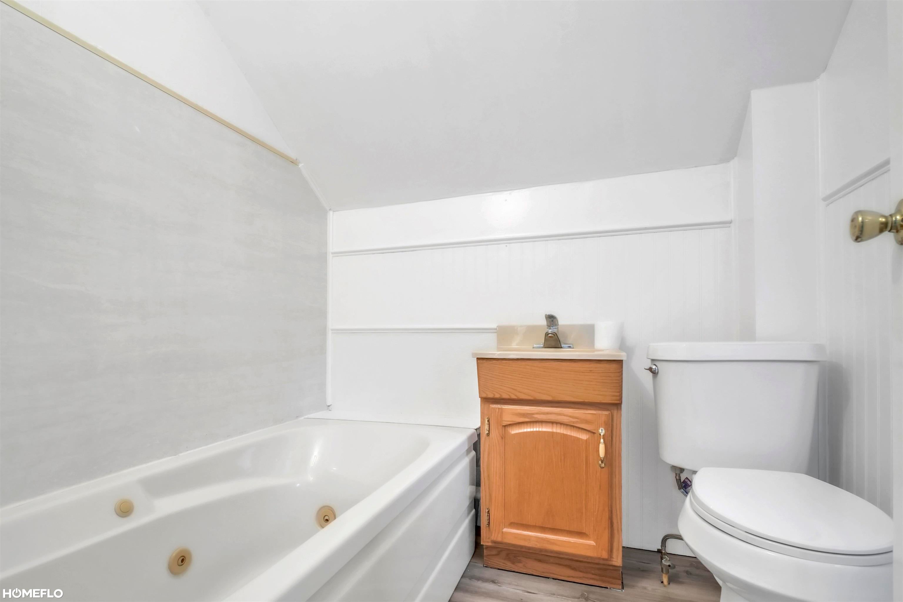 2818 East Brooks Road Midland, MI 48640 - Photo 8 of 42 Gallery Image 8