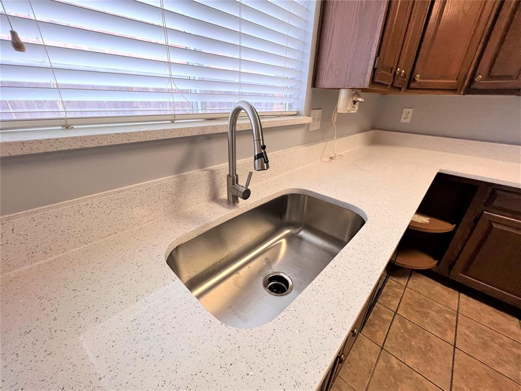 738 Ridgemont Drive Allen, TX 75002 - Photo 18 of 21 Details