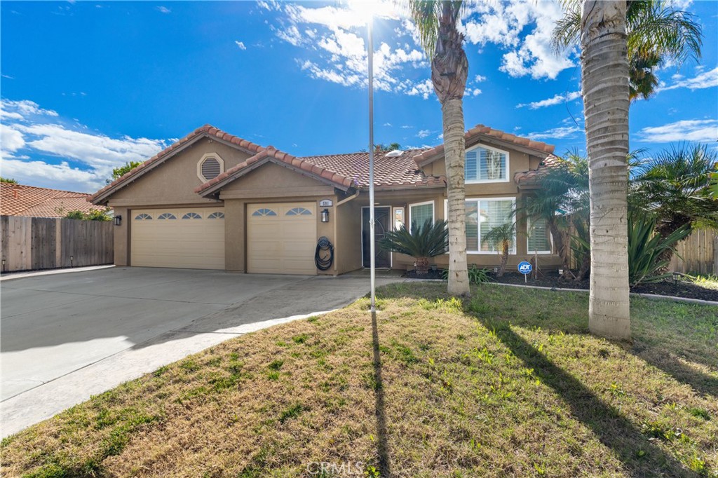 591 Gladiola Street Hemet, CA 92545 - Photo 6 of 49