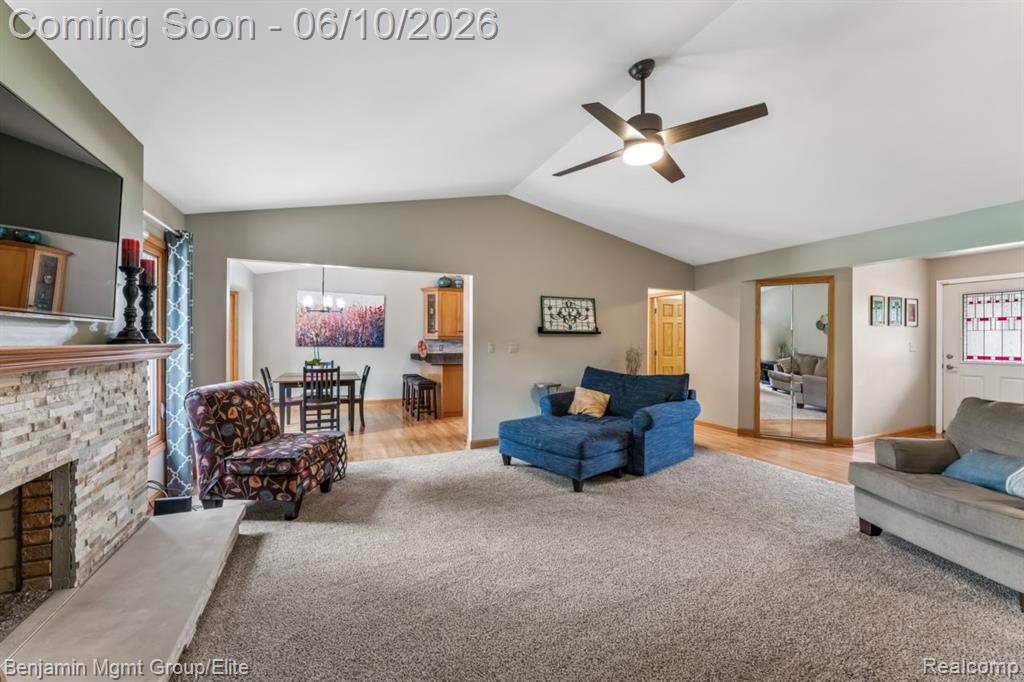 2072 Cumberland Road Rochester, MI 48307 - Photo 6 of 34