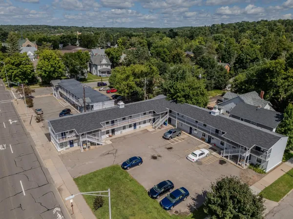 $1,750,000 | 505 North 6th Street, Unit 601 MCCLELLAN, Wausau, WI 54403