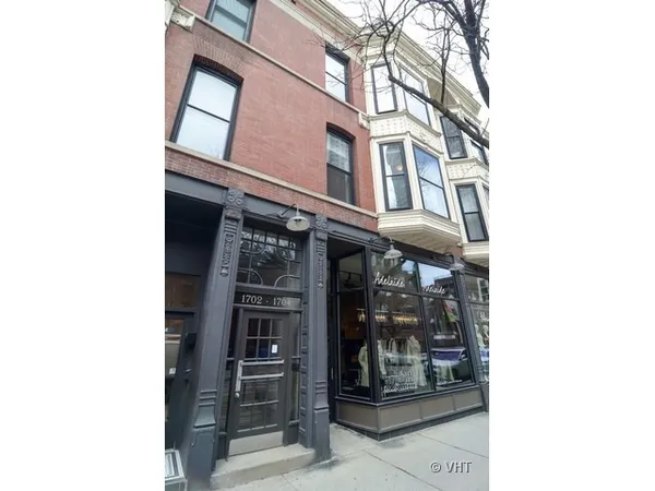 $4,800 | 1704 North Wells Street, Unit 3, Chicago, IL 60614
