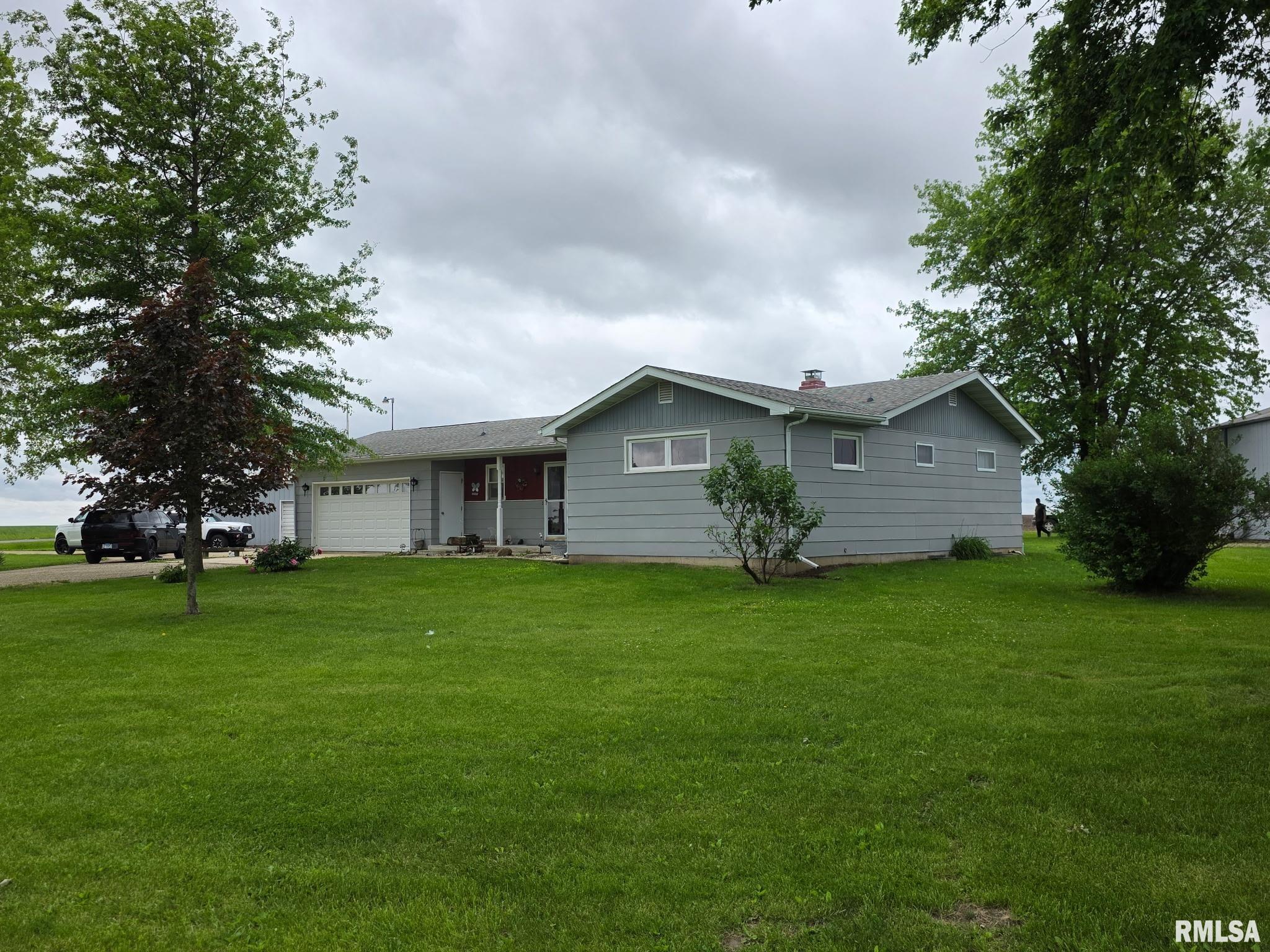 1455 Charlotte Road Macomb, IL 61455 - Photo 6 of 15
