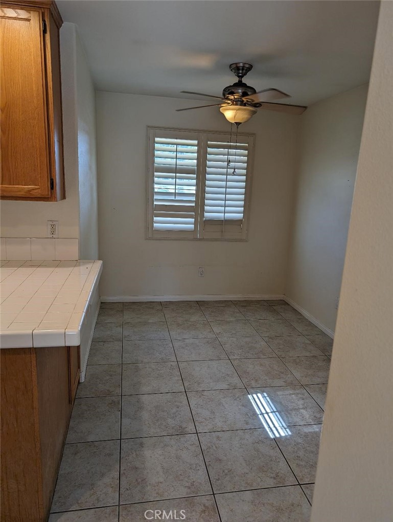 5331 Sunnyside Drive Riverside, CA 92504 - Photo 14 of 25 an empty room with a window