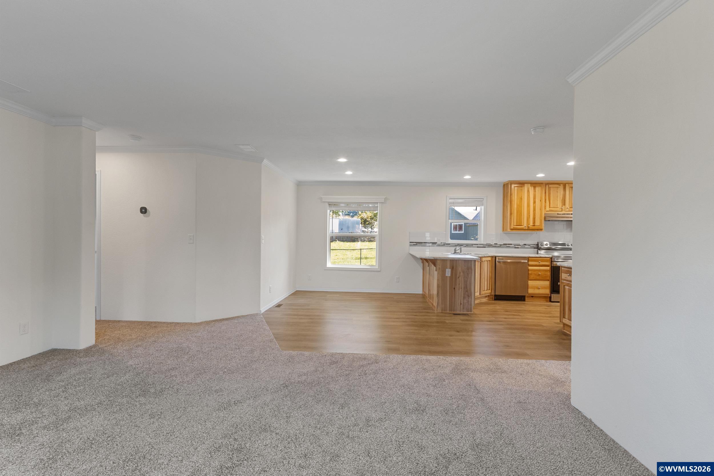 365 Mountain View Road Sweet Home, OR 97386 - Photo 7 of 44 Gallery Image 7