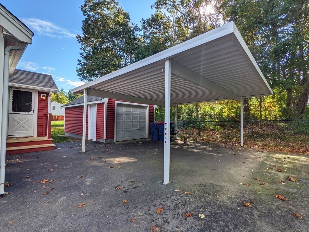 25 Swifts Beach Road Wareham, MA 02571 - Photo 5 of 26