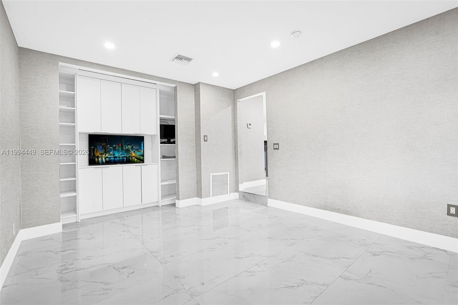 4225 Southwest 133rd Court Miami, FL 33175 - Photo 19 of 53