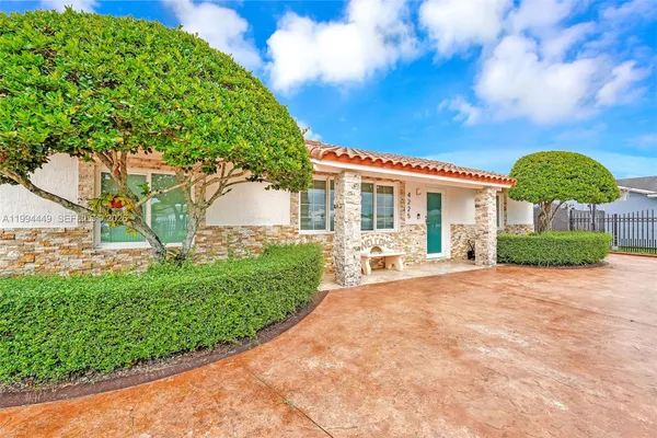 $4,500 | 4225 Southwest 133rd Court, Miami, FL 33175