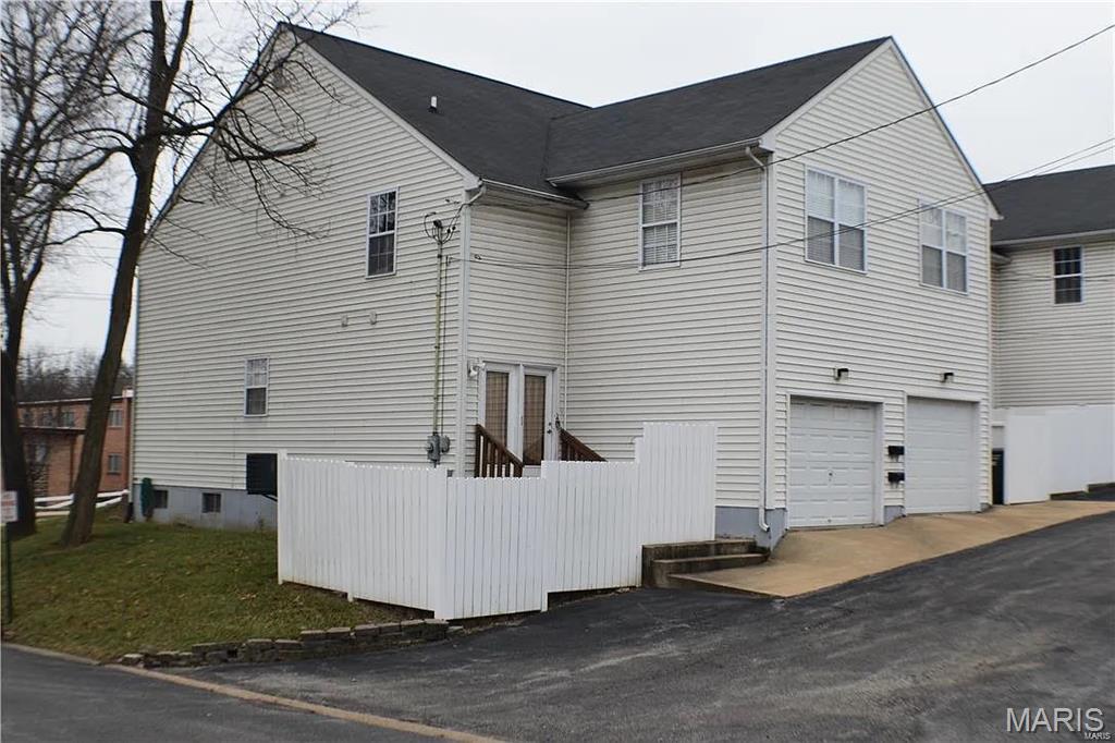 7019 Heege Road, Unit A St. Louis, MO 63123 - Photo 23 of 27