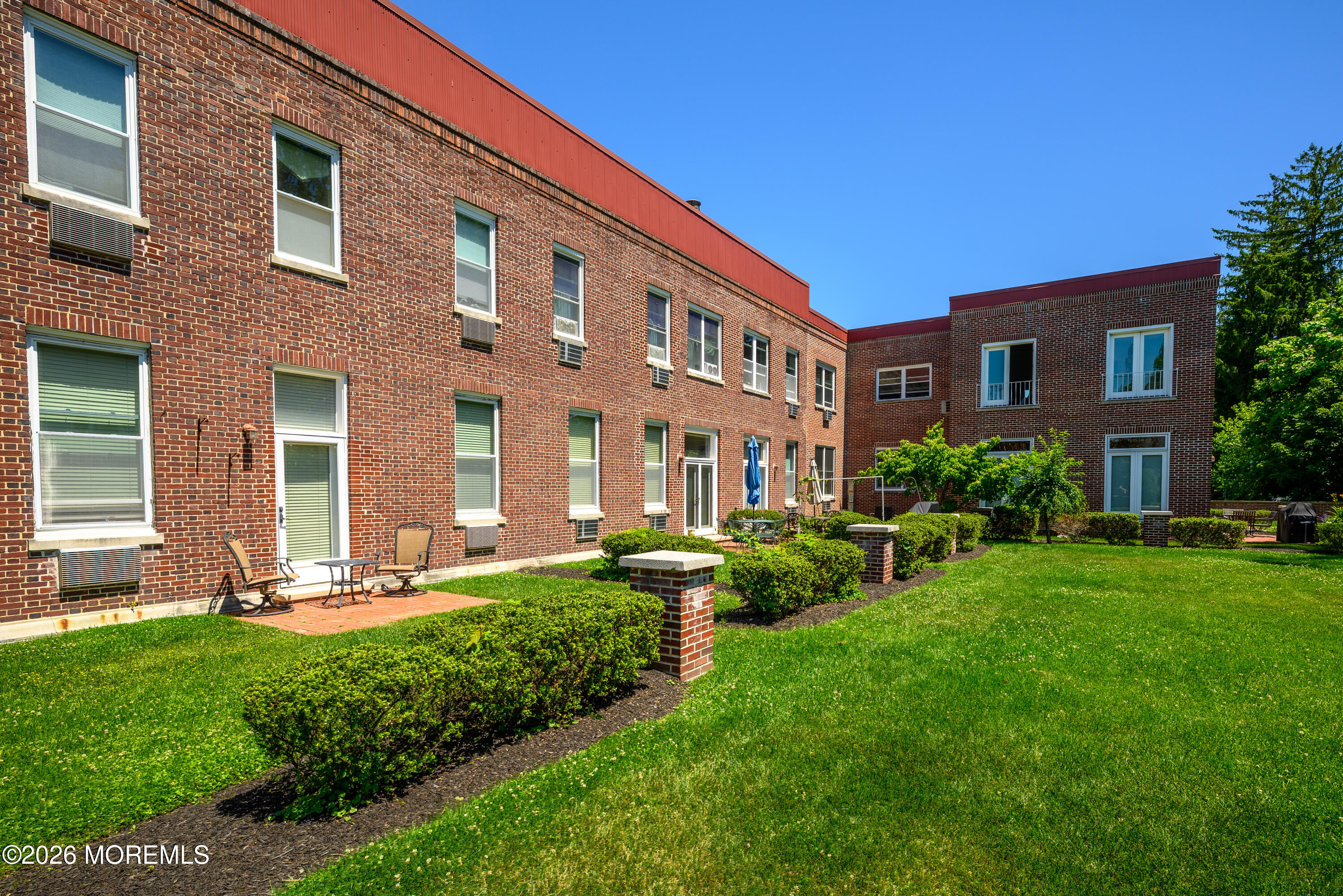 523 Trinity Place, Unit 2DS Westfield, NJ 07090 - Photo 22 of 30 523_Trinity_Pl-21