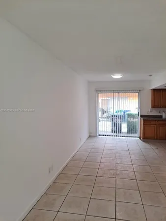 $1,800 | 2560 Northwest 52nd Avenue, Unit C18, Lauderhill, FL 33313