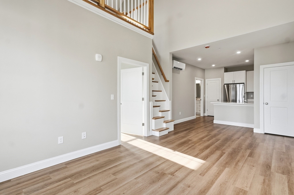 8 Vine Street, Unit 5 Haverhill, MA 01830 - Photo 10 of 24