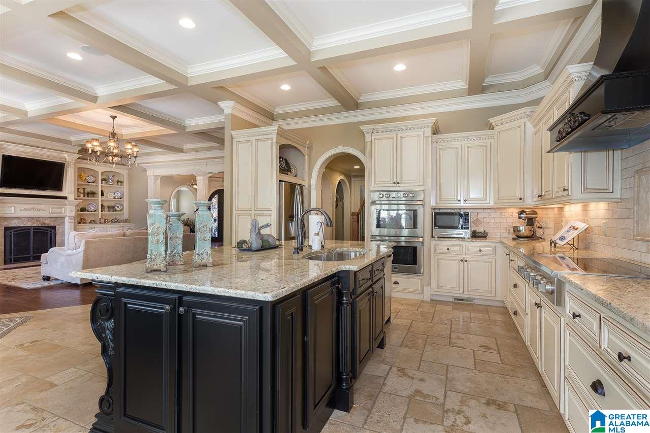 155 Rome Beauty Circle Oxford, AL 36203 - Photo 2 of 44