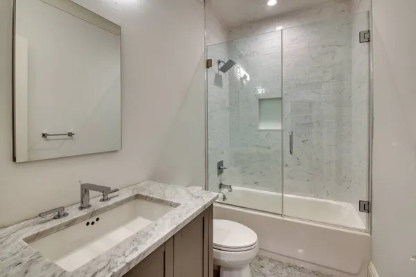 $175,000 | 134 Hills Station Road, Southampton, NY 11968