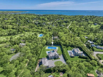 134 Hills Station Road, Southampton, NY 11968