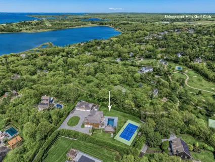 134 Hills Station Road, Southampton, NY 11968