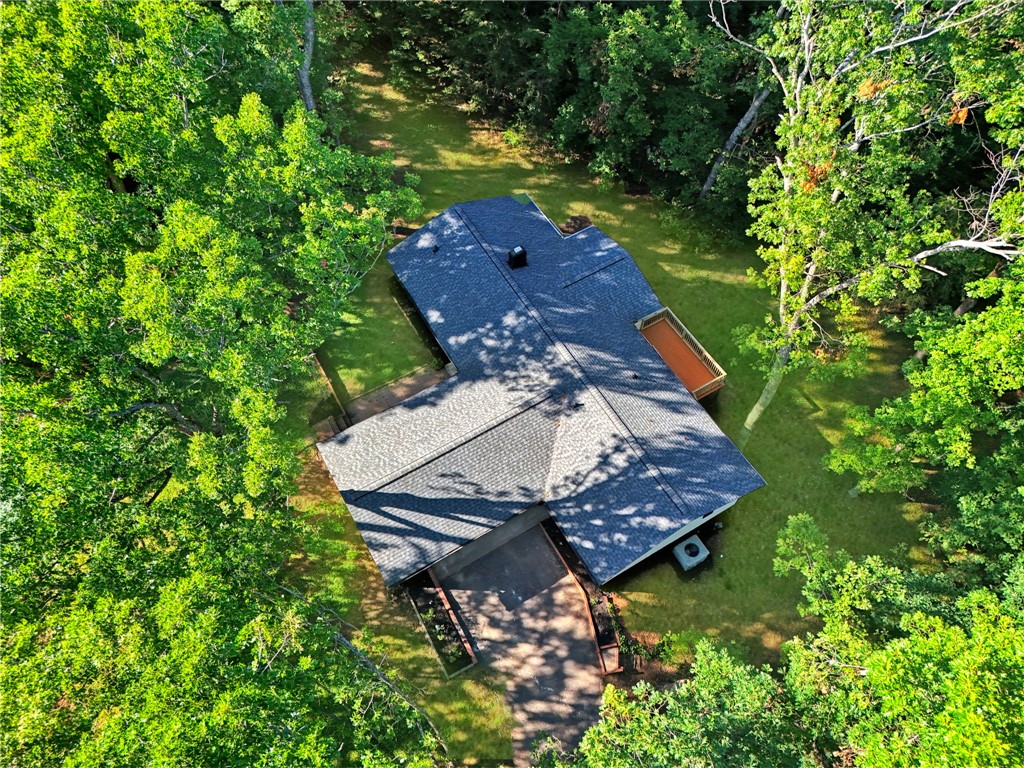 237 Earle Road Central, SC 29630 - Photo 24 of 24 An aerial perspective reveals a private residence nestled amidst verdant mature trees.