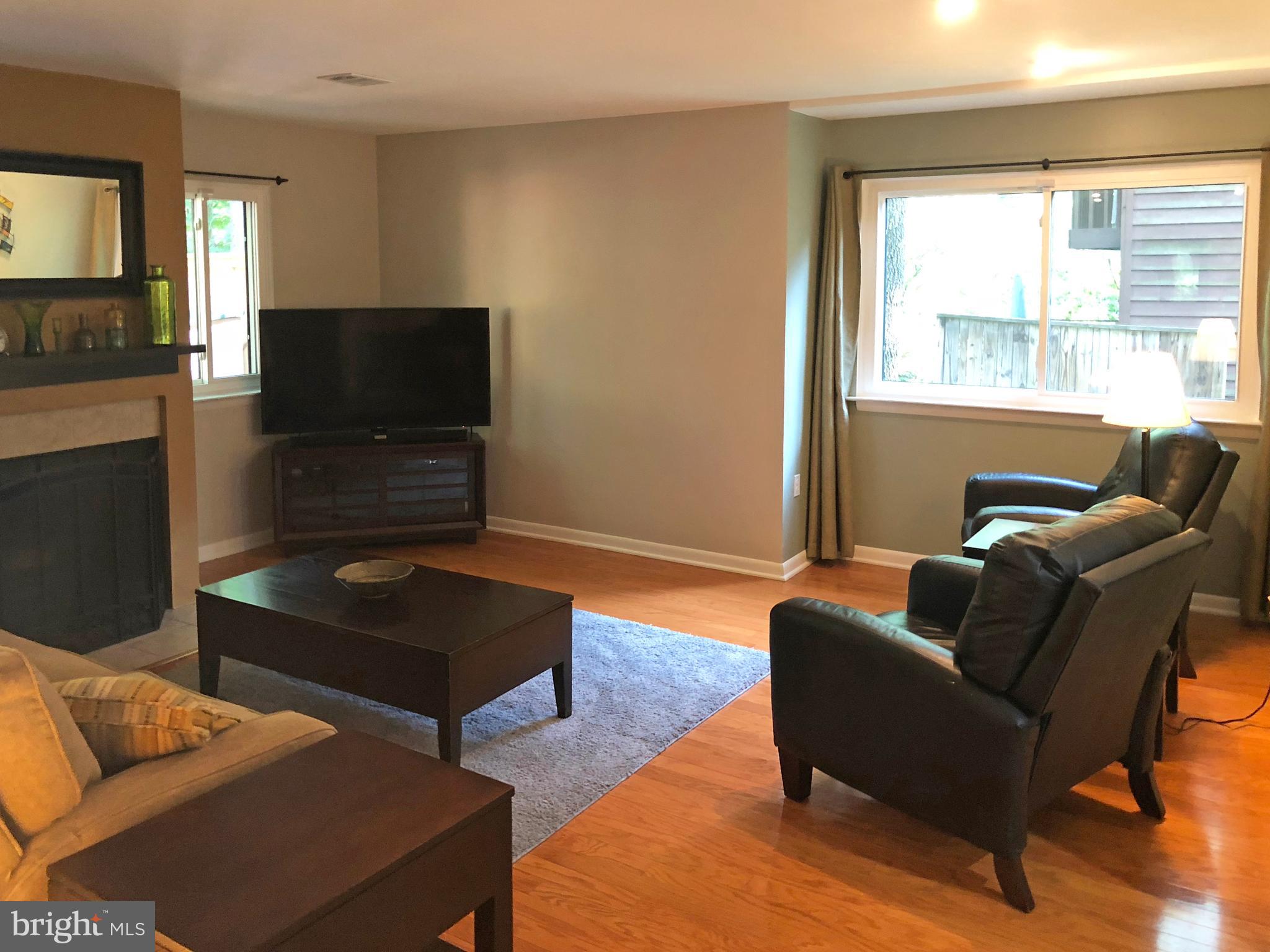 1932 Winterport Cluster Reston, VA 20191 - Photo 19 of 51 Lots of space to gather and relax!