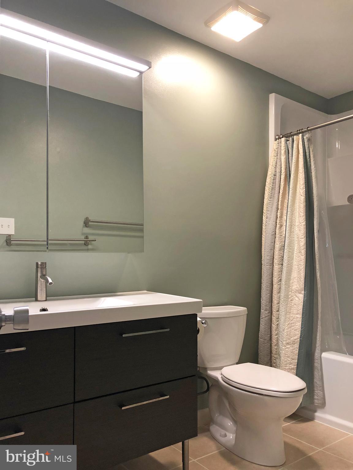 1932 Winterport Cluster Reston, VA 20191 - Photo 34 of 51 Shared bath updated in 2018!