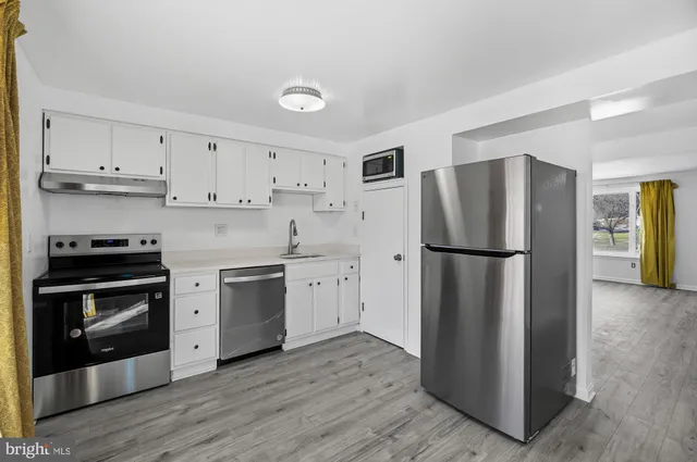 $2,900 | 9155 Throgmorton Road, Parkville, MD 21234