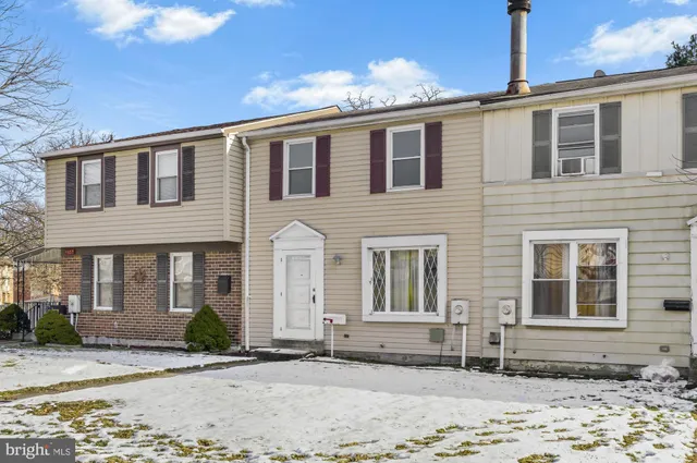 $2,900 | 9155 Throgmorton Road, Parkville, MD 21234