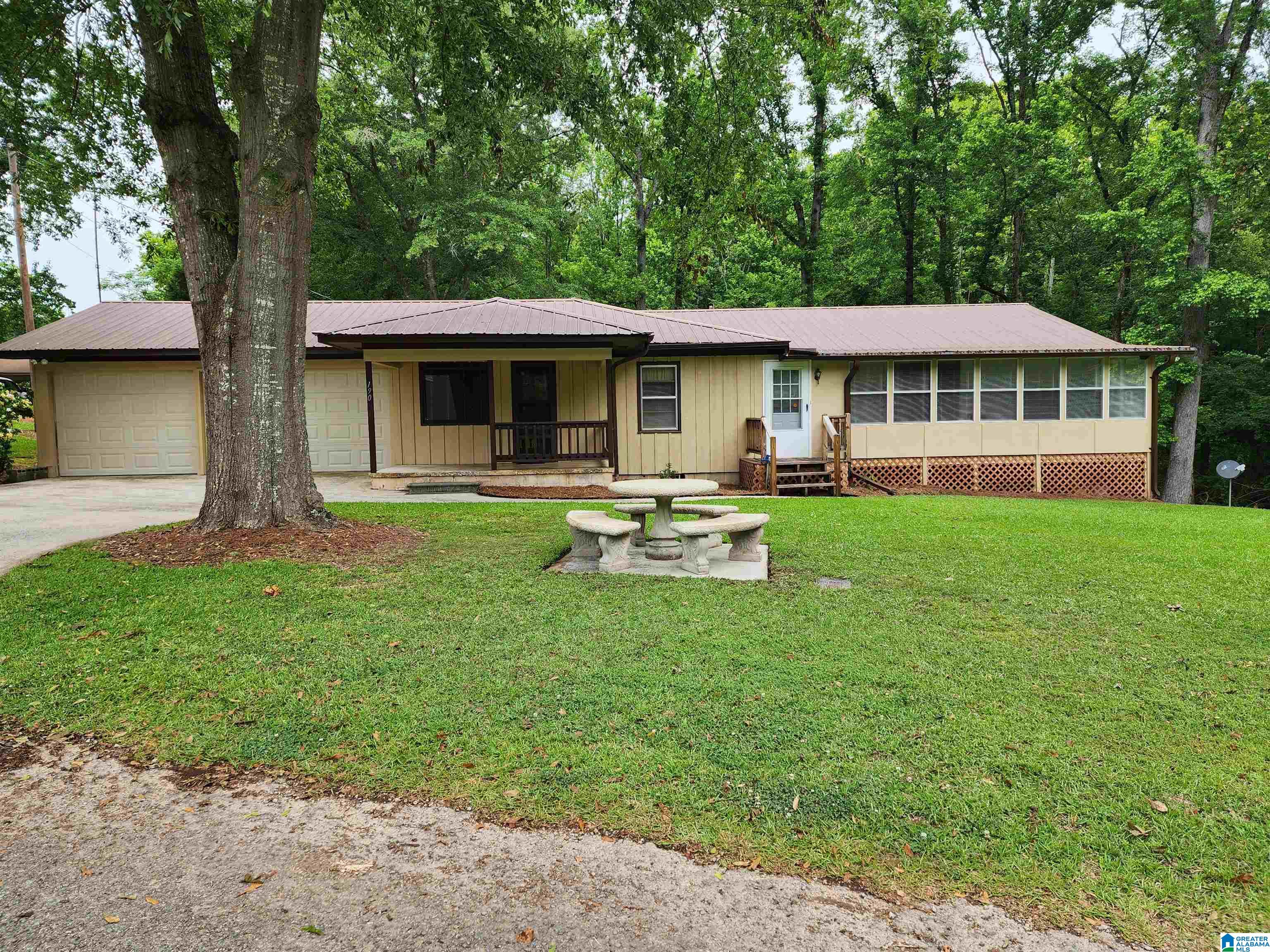 190 Davis Road Vincent, AL 35178 - Photo 2 of 67