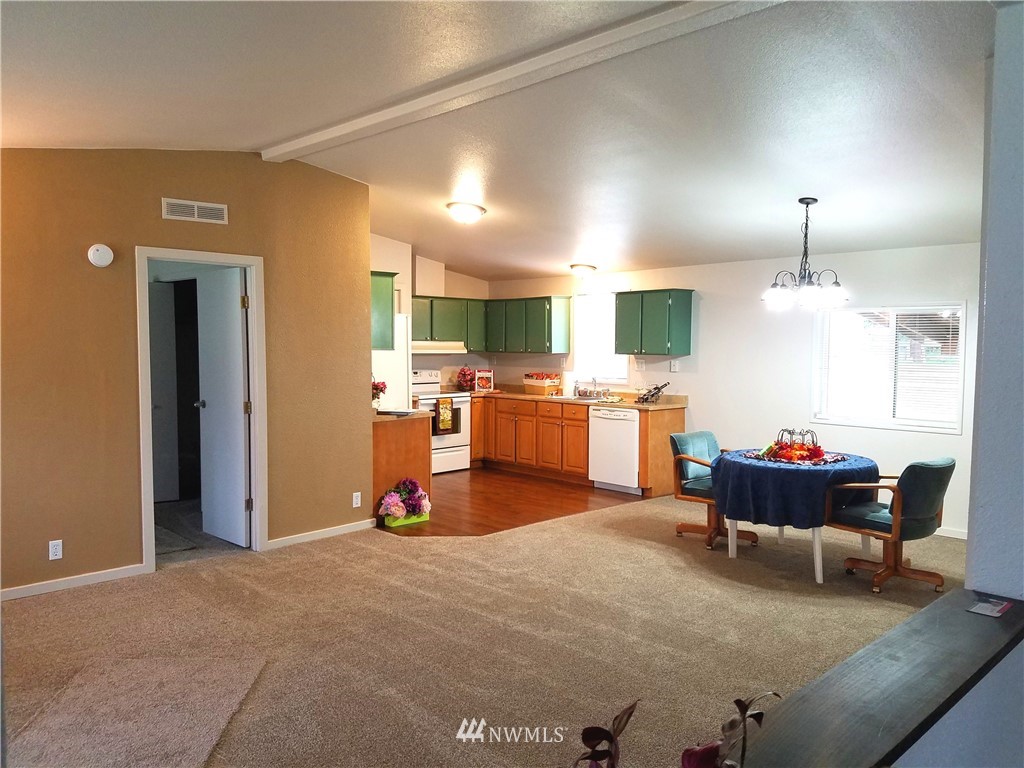 24347 Wicker Road Sedro-Woolley, WA 98284 - Photo 8 of 24 Gallery Image 8
