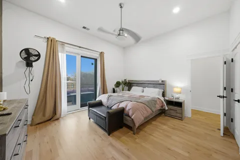 $435,000 | 3945 South Ellis Avenue, Unit 3N, Chicago, IL 60653