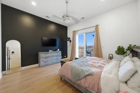 $435,000 | 3945 South Ellis Avenue, Unit 3N, Chicago, IL 60653