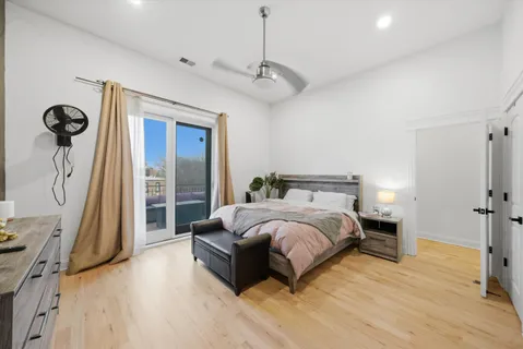 $435,000 | 3945 South Ellis Avenue, Unit 3N, Chicago, IL 60653