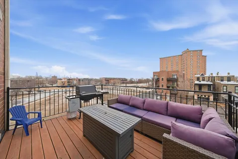 $435,000 | 3945 South Ellis Avenue, Unit 3N, Chicago, IL 60653