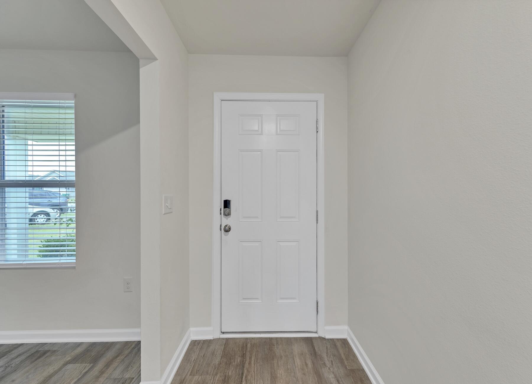 925 Merganser Way Crestview, FL 32539 - Photo 5 of 37 a view of bathroom with window