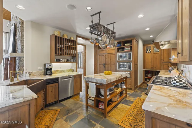 $5,995,000 | 317 Elk Woods Road, Edwards, CO 81632