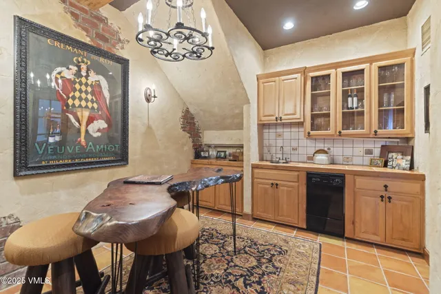 $5,995,000 | 317 Elk Woods Road, Edwards, CO 81632