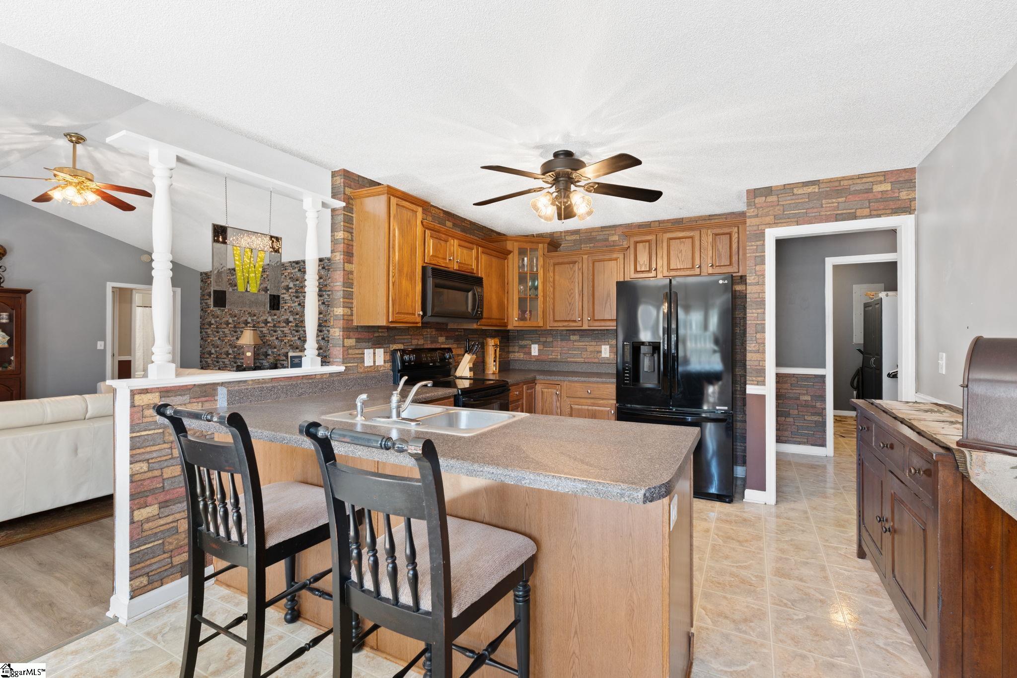 100 Oak Road Piedmont, SC 29673 - Photo 9 of 46