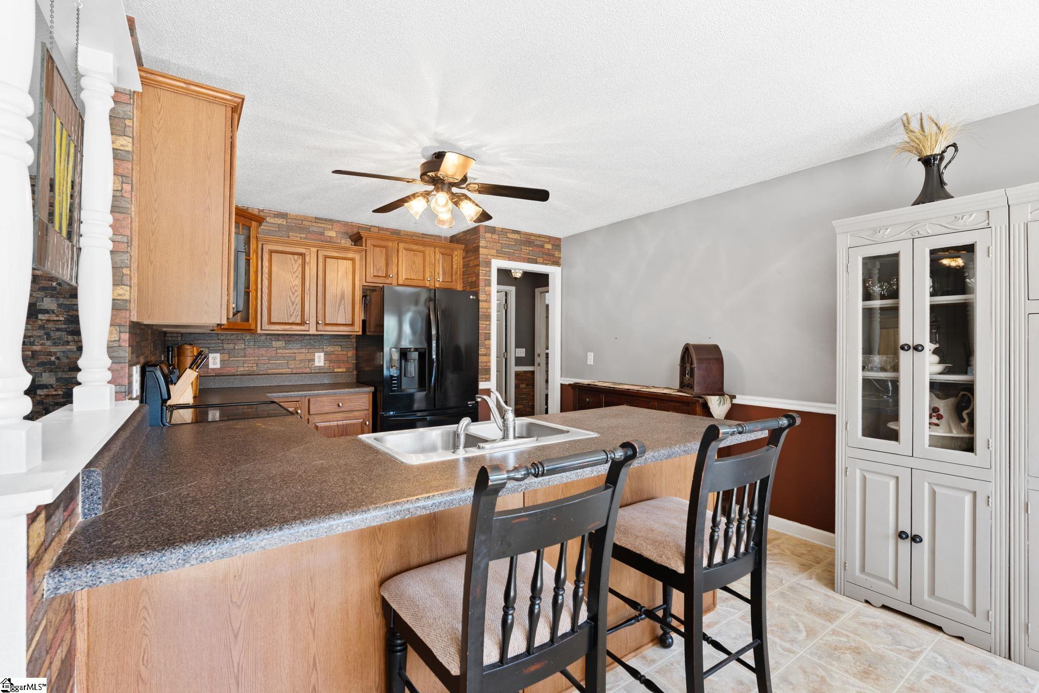 100 Oak Road Piedmont, SC 29673 - Photo 10 of 46