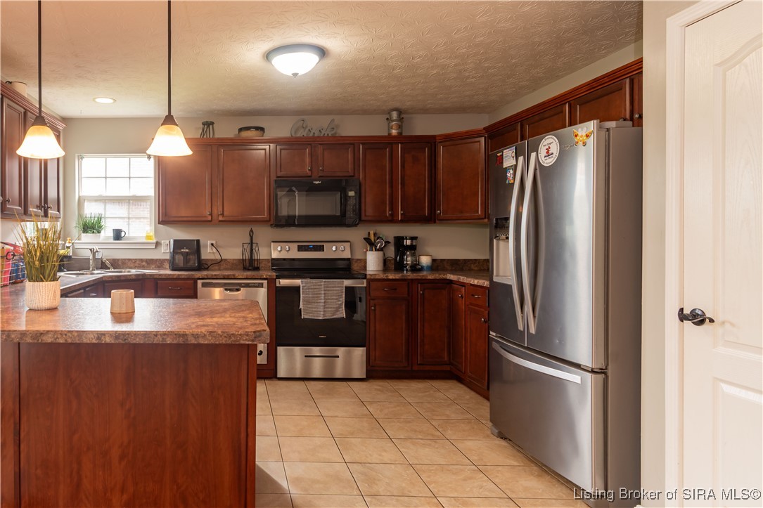 5505 Sky Ridge Road Charlestown, IN 47111 - Photo 8 of 29 Gallery Image 8