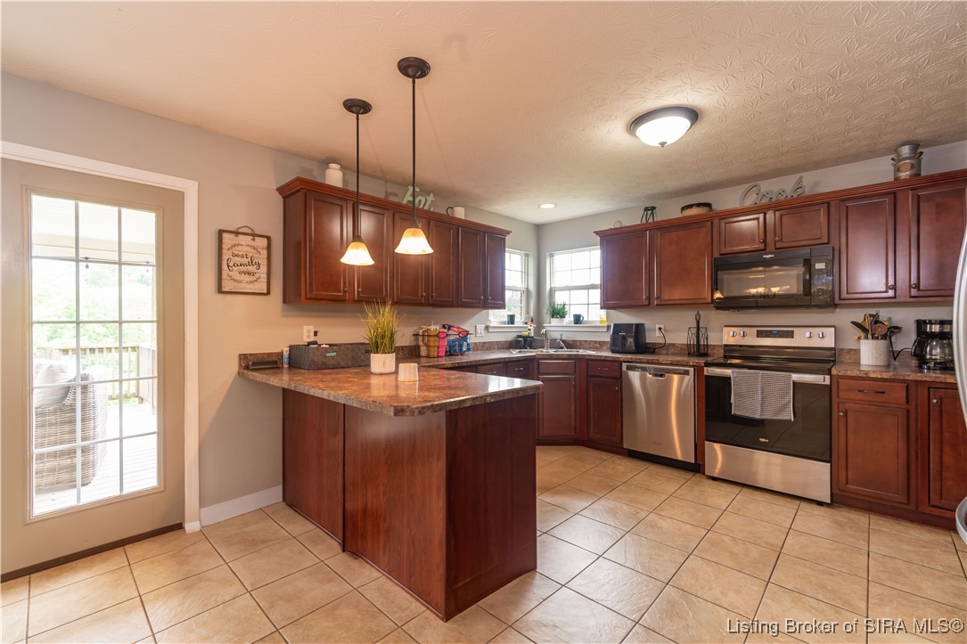 5505 Sky Ridge Road Charlestown, IN 47111 - Photo 10 of 29 Gallery Image 10