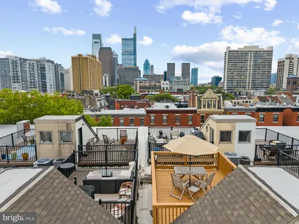 $599,000 | 1903 Green Street, Unit 11, Philadelphia, PA 19130