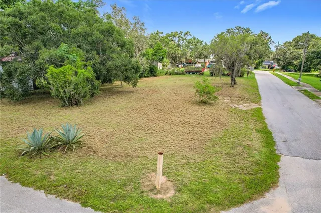 $34,900 | 914 Harrell Avenue, Frostproof, FL 33843