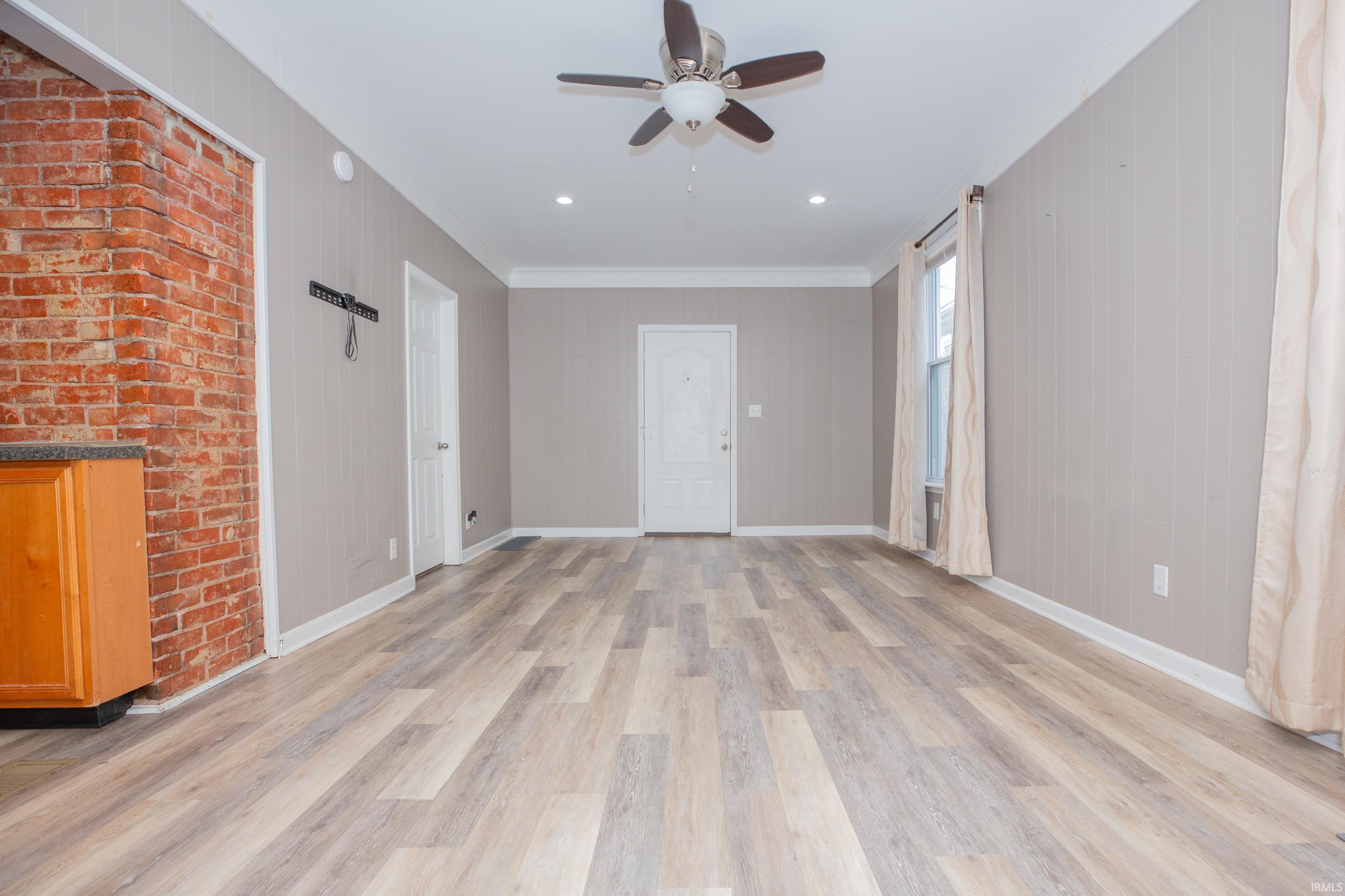 620 Maxwell Avenue Evansville, IN 47711 - Photo 2 of 17