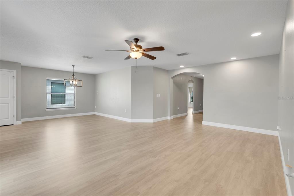 910 Aspen View Circle Groveland, FL 34736 - Photo 32 of 33