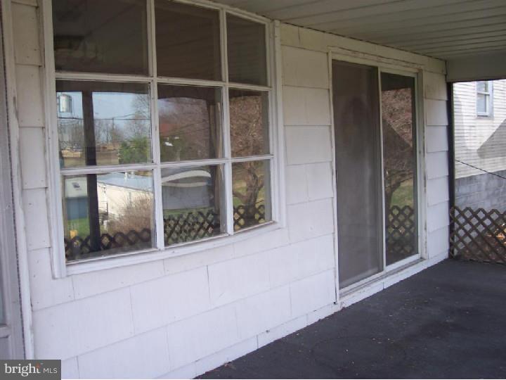 215 Ardmore Avenue Reading, PA 19607 - Photo 5 of 21 Gallery Image 5