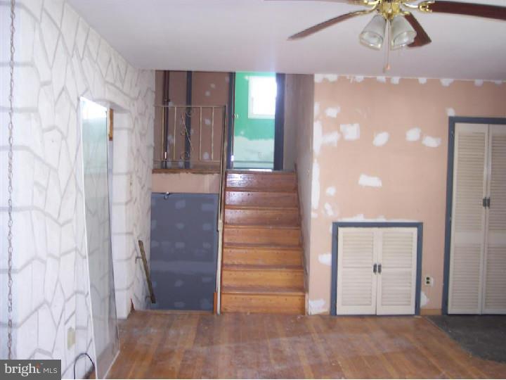 215 Ardmore Avenue Reading, PA 19607 - Photo 10 of 21 Gallery Image 10