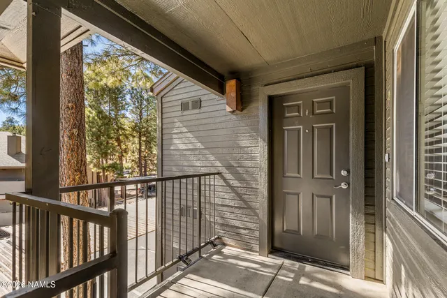 $375,000 | 1385 West University Avenue, Unit 218, Flagstaff, AZ 86001