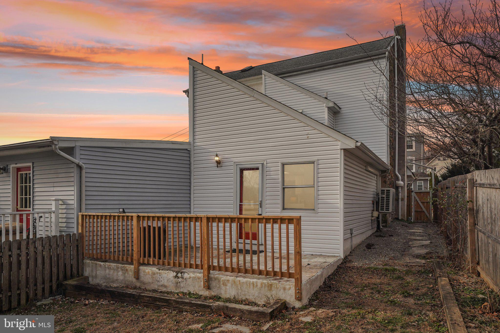 1212 Rebel Hill Road Conshohocken, PA 19428 - Photo 21 of 32 Backyard