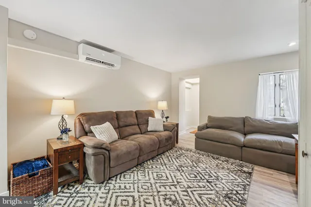 $350,000 | 1212 Rebel Hill Road, Conshohocken, PA 19428