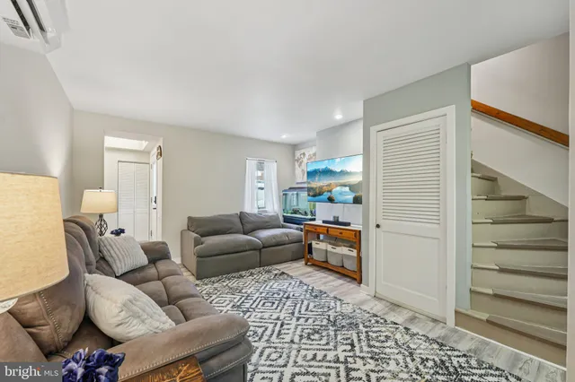 $350,000 | 1212 Rebel Hill Road, Conshohocken, PA 19428